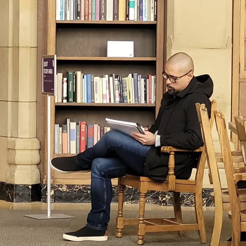 Andika sketching for bio