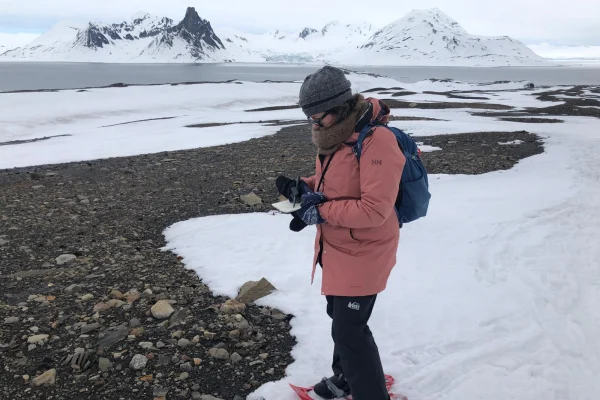 Alley_sketching on location